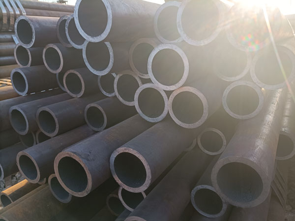 20號(hào)無(wú)縫鋼管